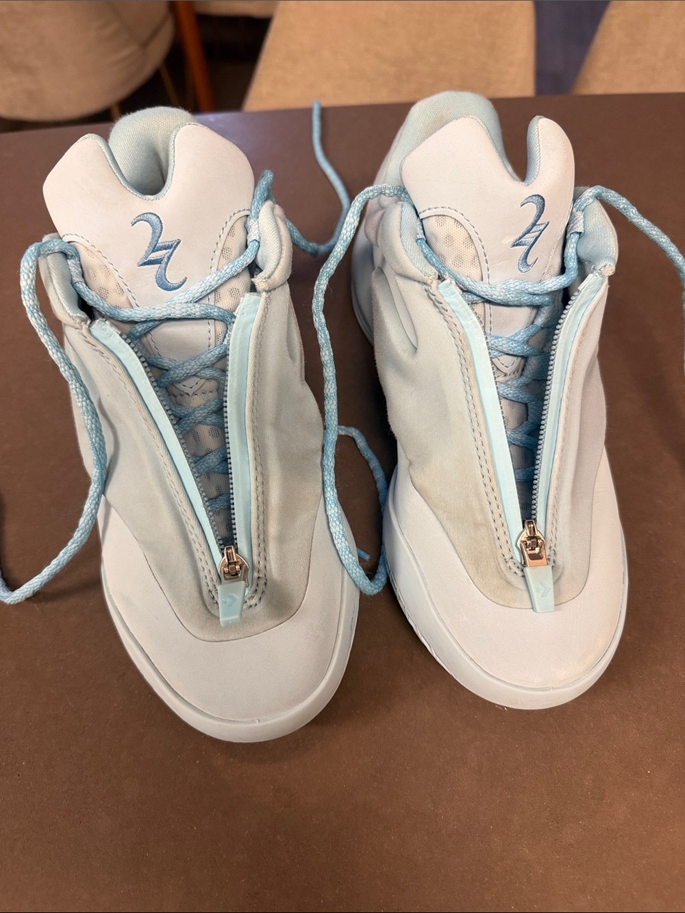 Shai 1 Converse Light Blue High-Top Sneakers with Front Zip